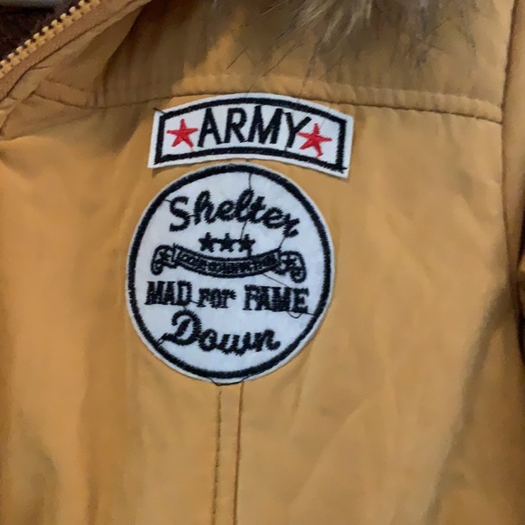 Cute Yellow Jacket - Picture 4 of 11